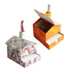 Hut Slip Box with Pen Stand